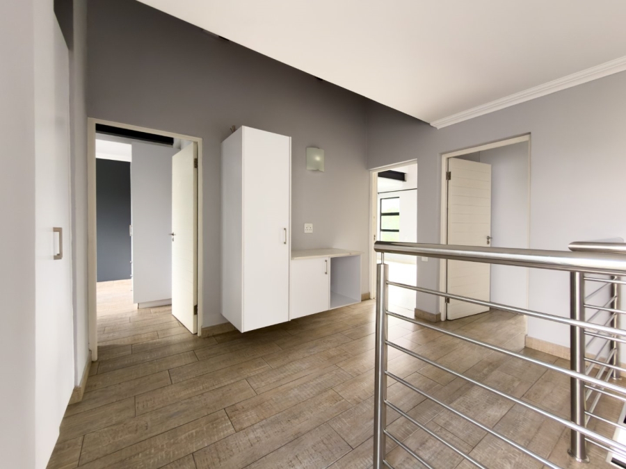 3 Bedroom Property for Sale in The Islands Estates North West